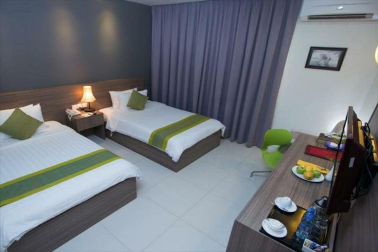 Altos Hotel Phnom Penh Zewnętrze zdjęcie