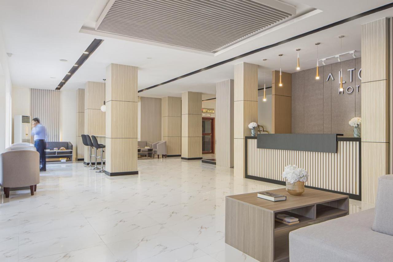 Altos Hotel Phnom Penh Zewnętrze zdjęcie