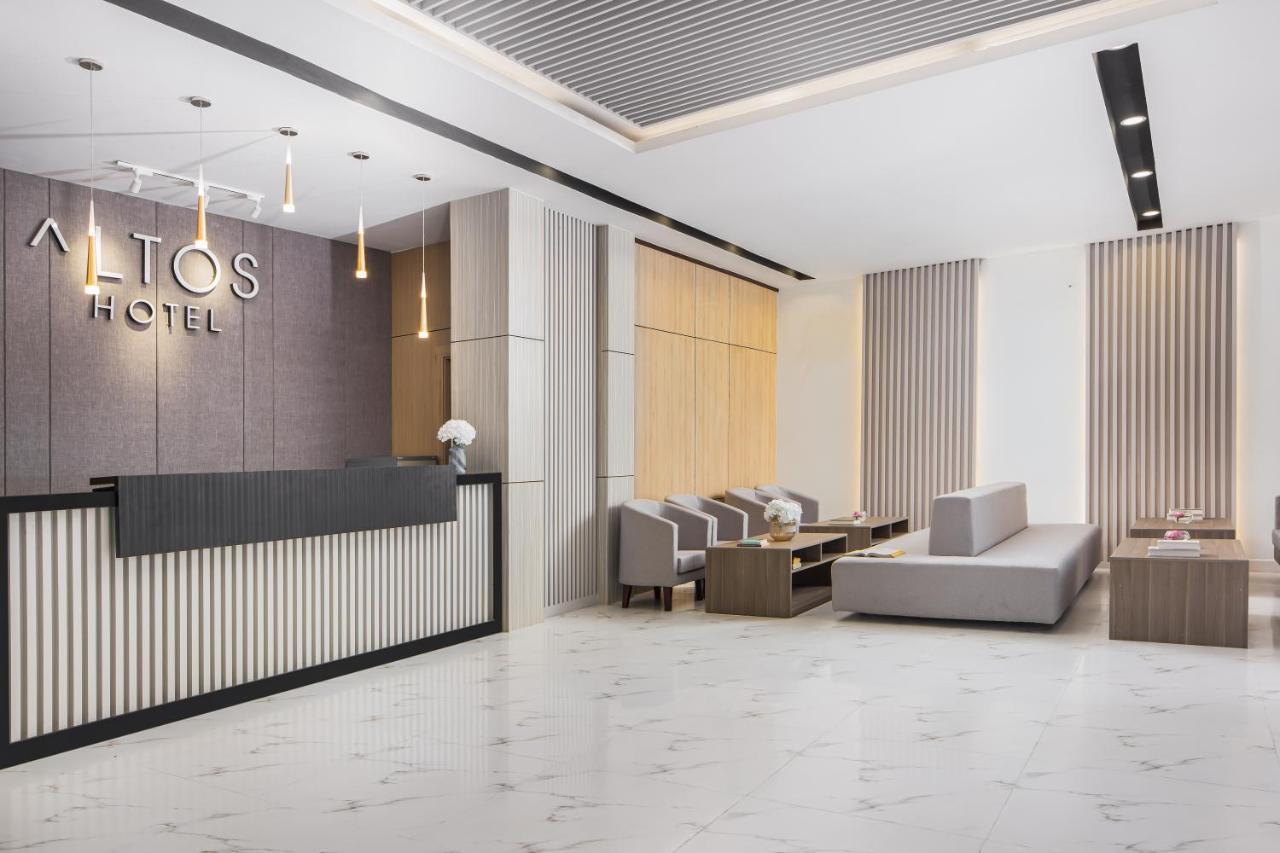 Altos Hotel Phnom Penh Zewnętrze zdjęcie