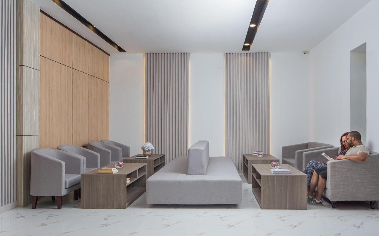 Altos Hotel Phnom Penh Zewnętrze zdjęcie