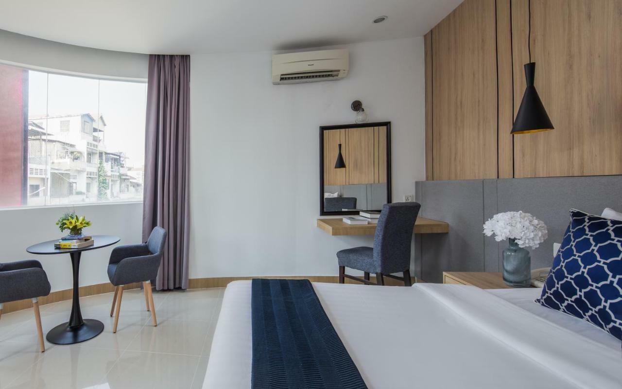 Altos Hotel Phnom Penh Zewnętrze zdjęcie