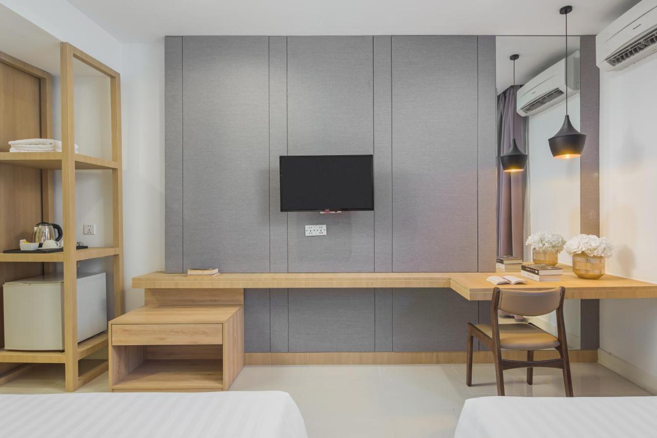 Altos Hotel Phnom Penh Zewnętrze zdjęcie